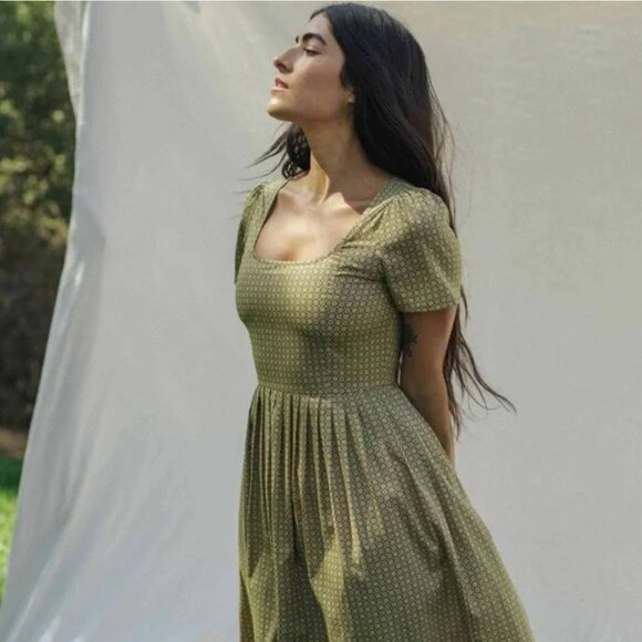 Chrsty Dawn Scarlet Dress in (rare) Willow Daisy Dot - Small - Picture 1 of 6